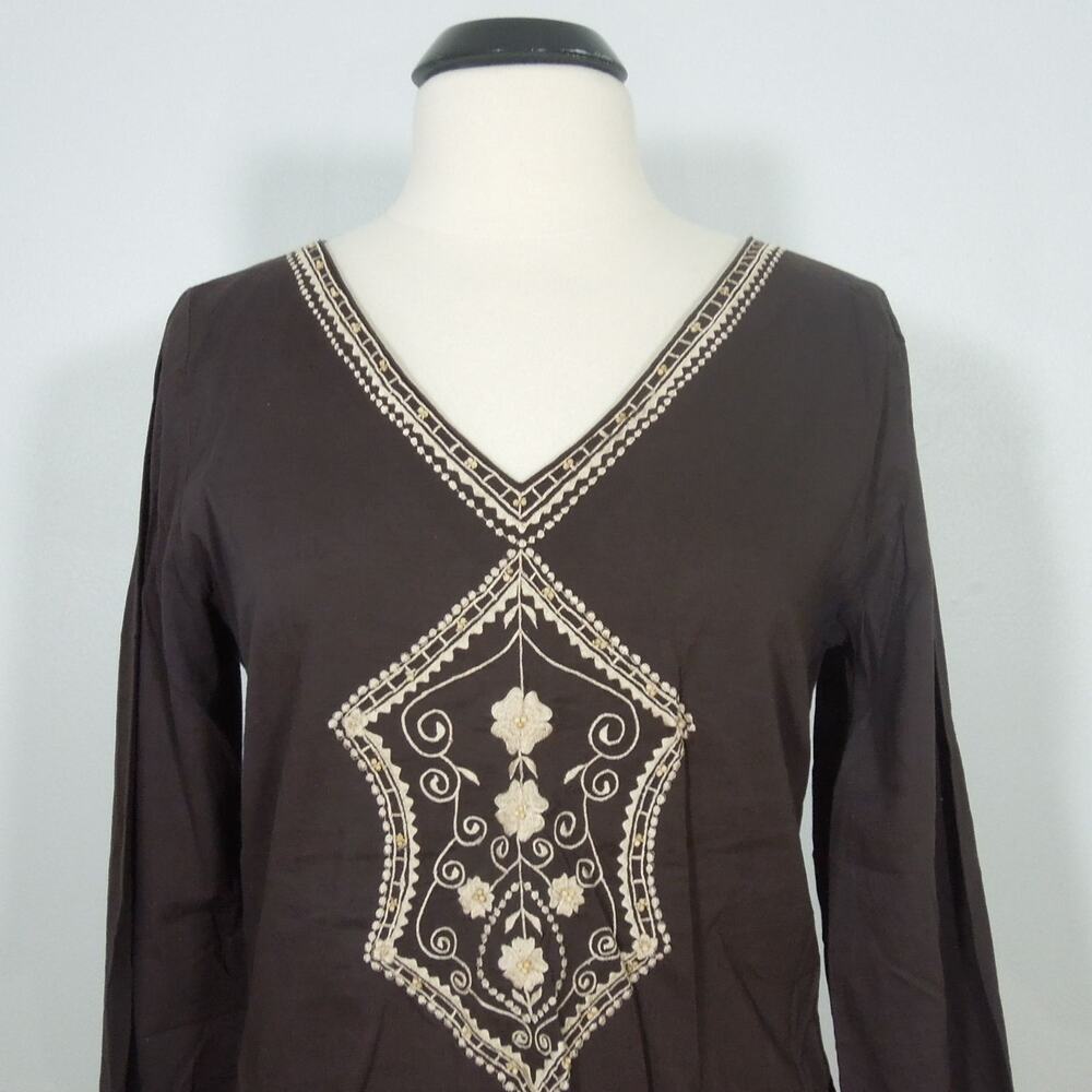 TRILOGY Blouse M MEDIUM Rampage Clothing Embroidered Brown V-Neck - Picture 2 of 7